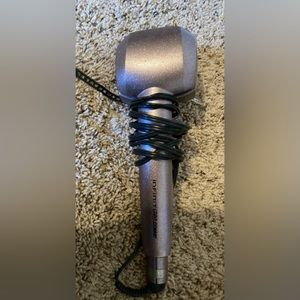 Curling iron , infiniticonair pro curling iron never used